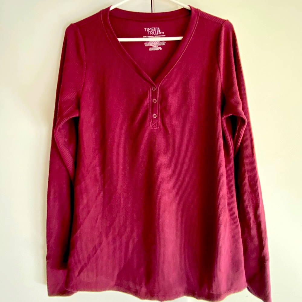 Time & Tru Henley shirt